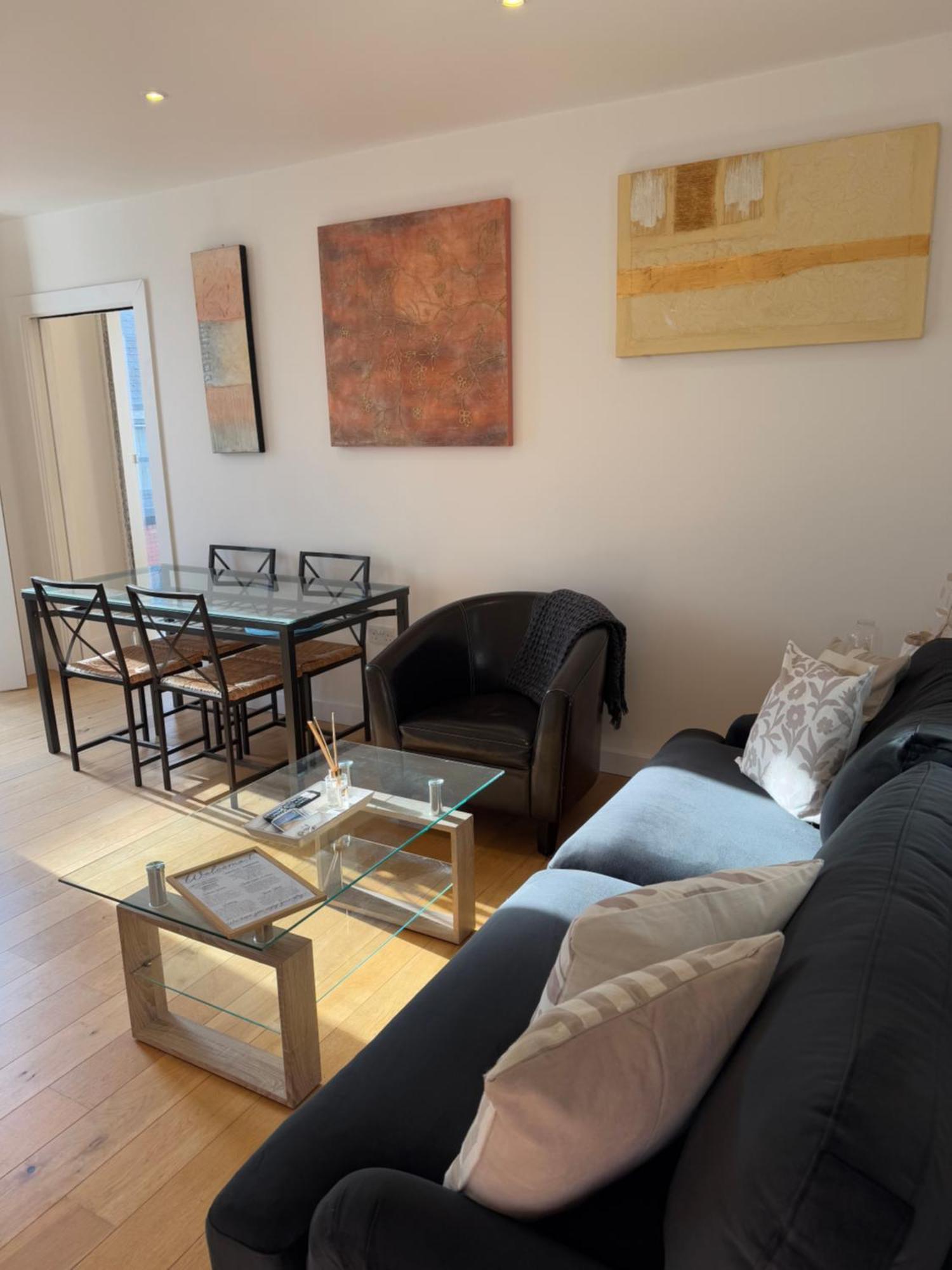 Central, Modern And Peaceful, Lovely Cathedral Views, Two-Bed Apartment With 40" Smart Tv & Free Onsite Parking Lincoln Dış mekan fotoğraf